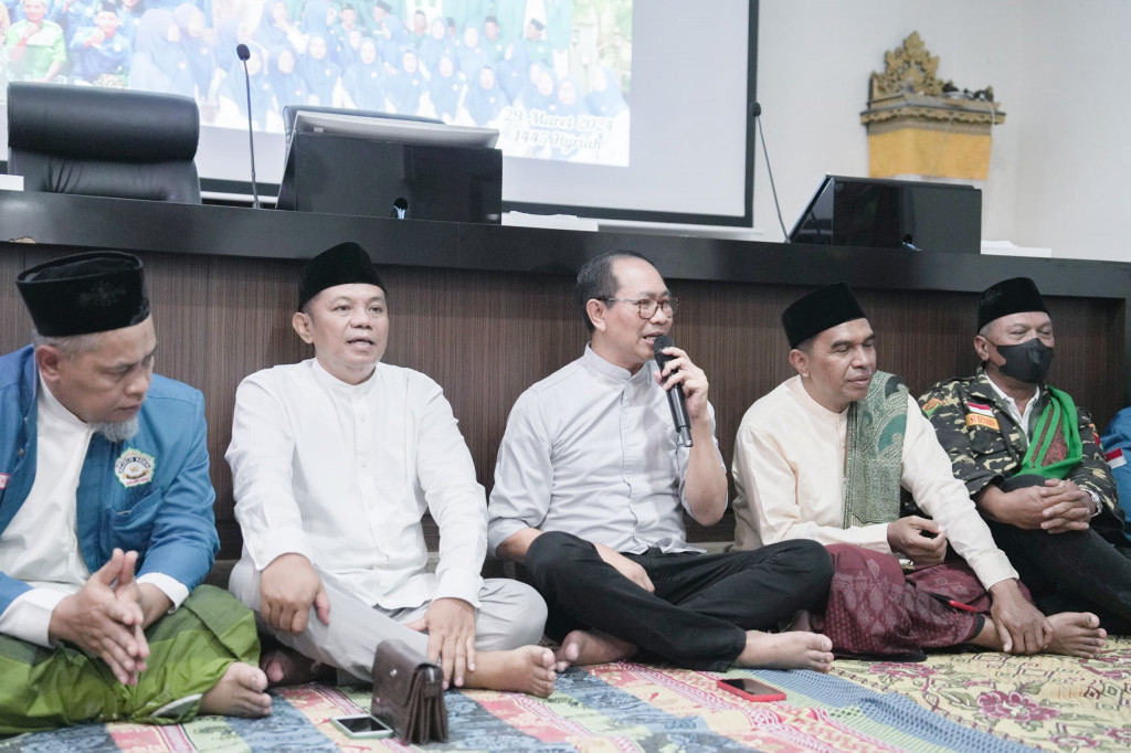 Wabup Suiasa Buka Puasa dan Doa Bersama Warga Bakura